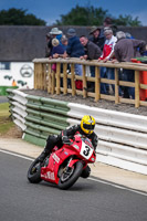 Vintage-motorcycle-club;eventdigitalimages;mallory-park;mallory-park-trackday-photographs;no-limits-trackdays;peter-wileman-photography;trackday-digital-images;trackday-photos;vmcc-festival-1000-bikes-photographs